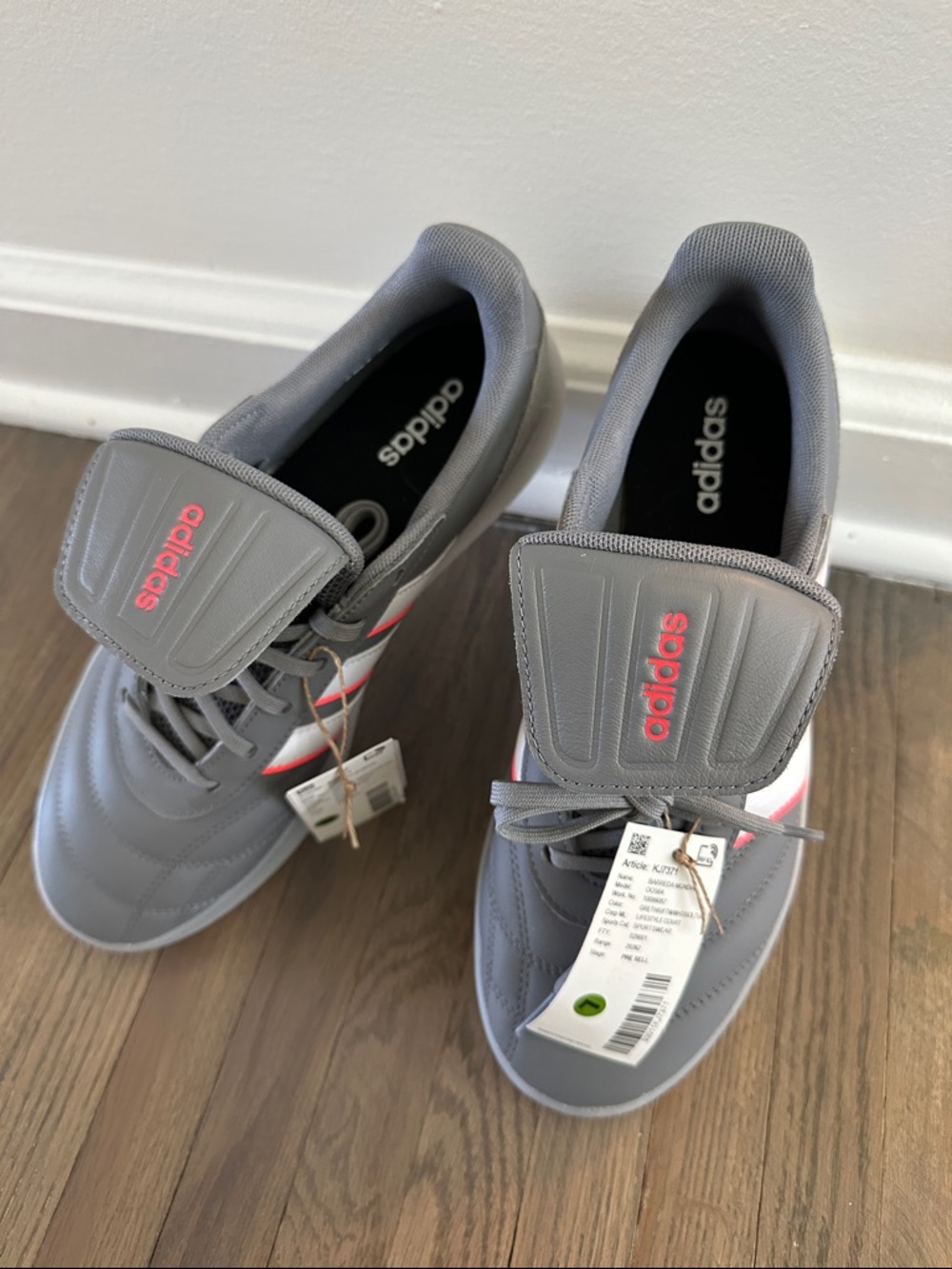 Adidas - Picture 2 of 6